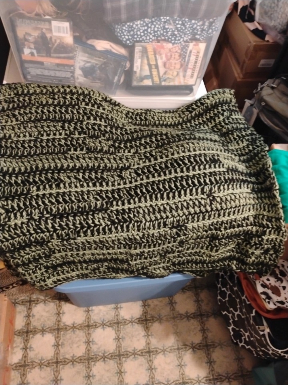Handmade Chunky Knit Blanket in Olive and Black